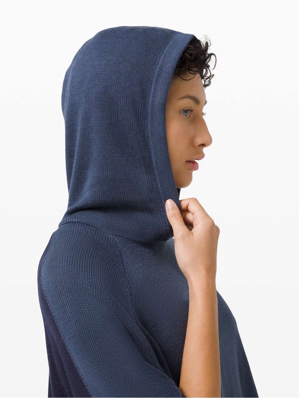 Lululemon Opened Up Poncho Cashmere Blend Blue Size Medium/Large - Picture 4 of 10